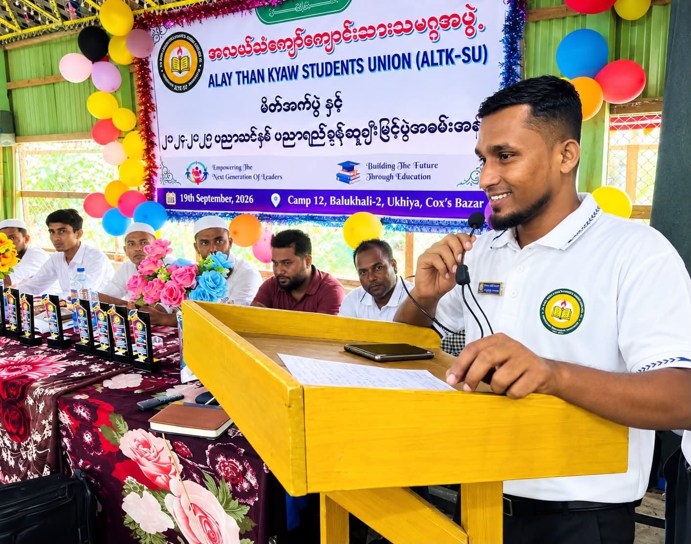 Ro. Habib Arkani delivering an inspiring speech at the Alay Than Kyaw Students Union (ALTK-SU) event, sharing his though